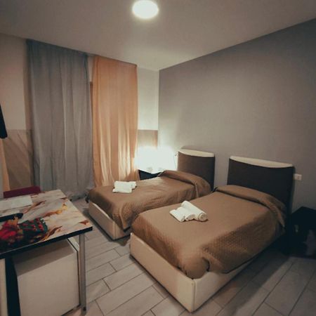 مبيت وإفطار Neapolis Center المظهر الخارجي الصورة