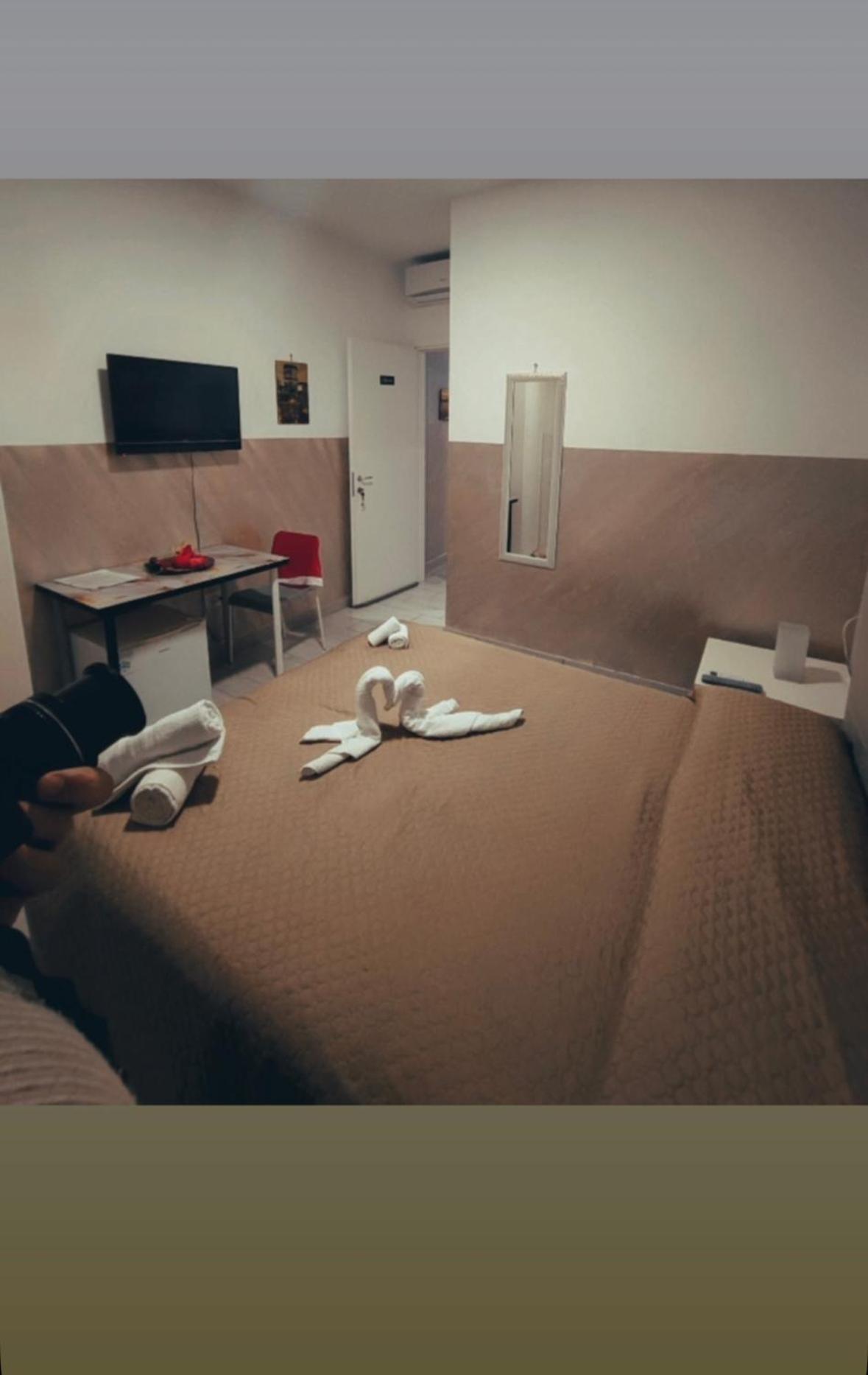 مبيت وإفطار Neapolis Center المظهر الخارجي الصورة